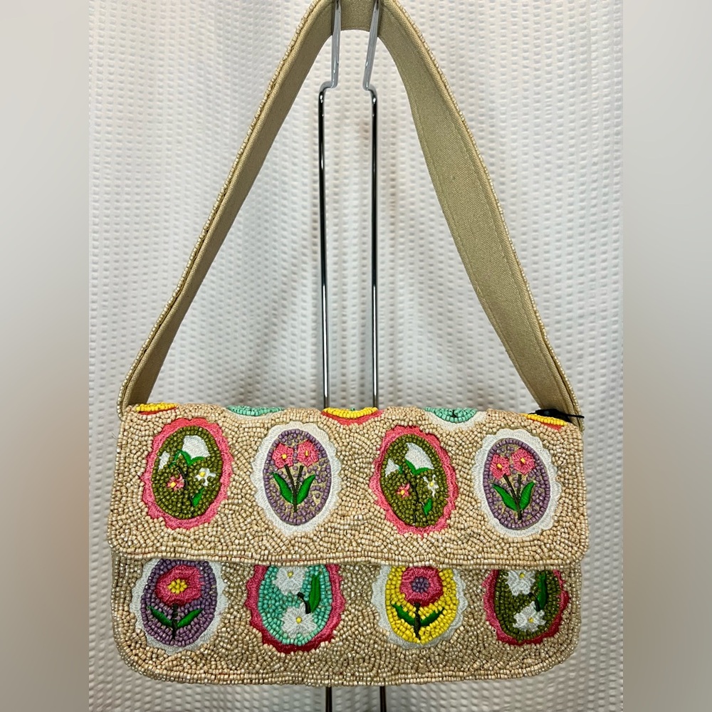 Viral Beaded Floral Shoulder Bag!!